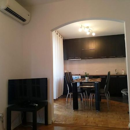 Belvedere Belgrade Promenade Apartment Bagian luar foto