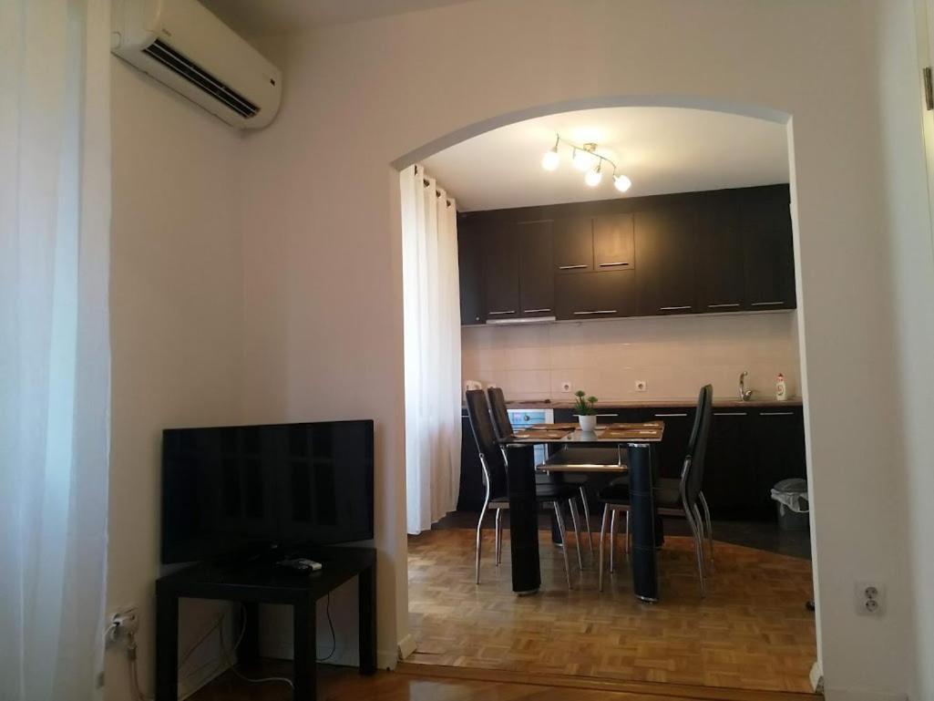 Belvedere Belgrade Promenade Apartment Bagian luar foto